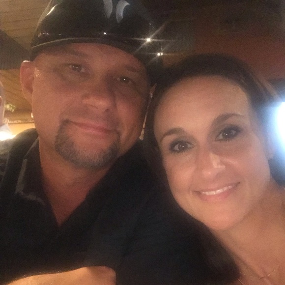 Meet your Posher, Lindsay - Picture 1 of 1